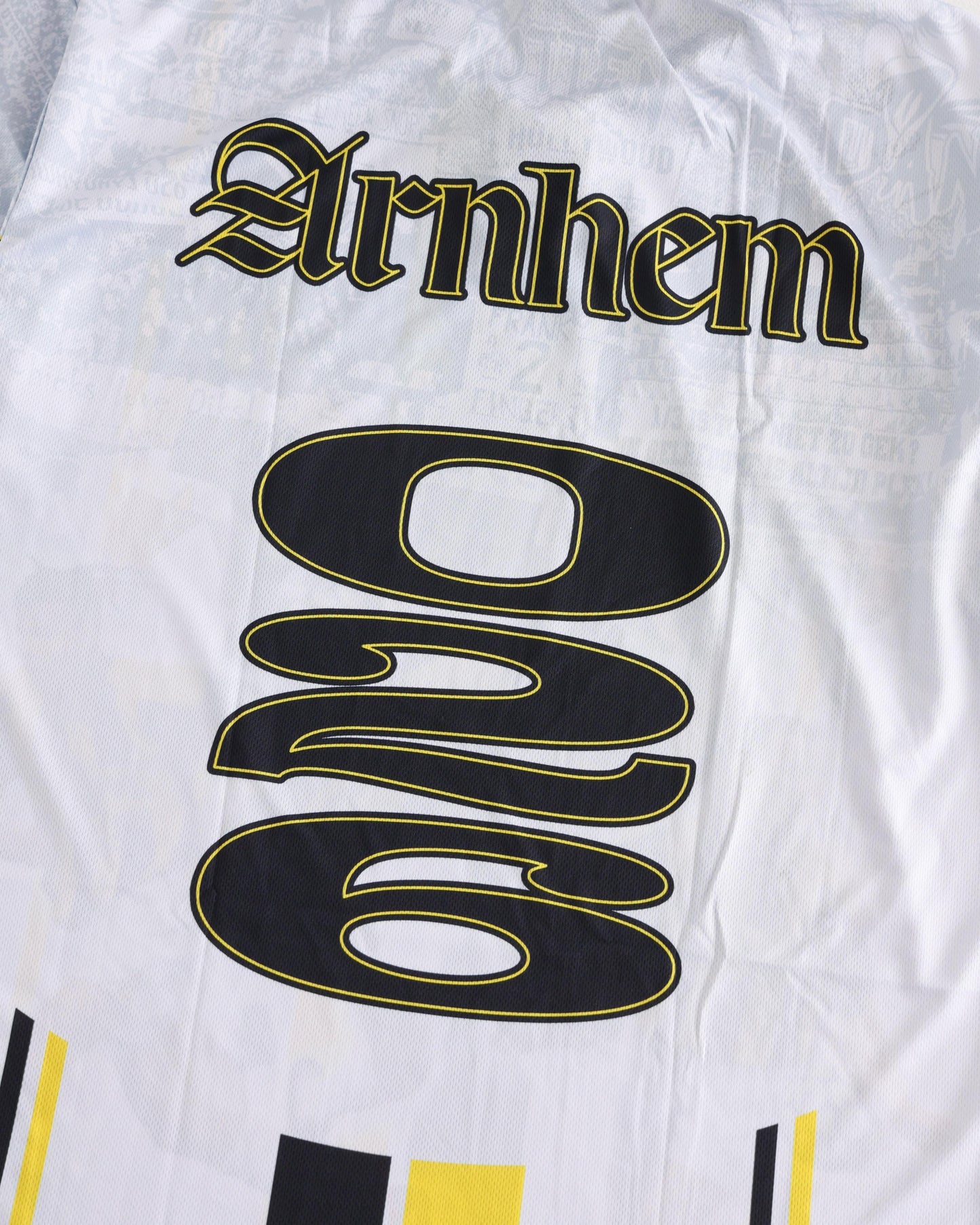 Ernems trots - Zeroes shirt